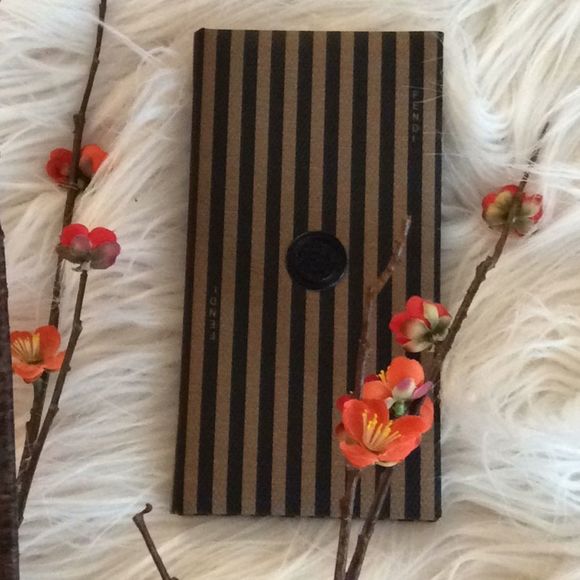 💞FENDI 💞calendar note book - Picture 2 of 10